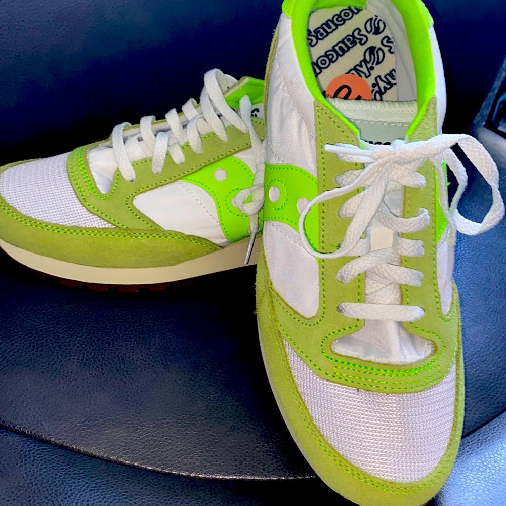 Electric Neon Green Saucony